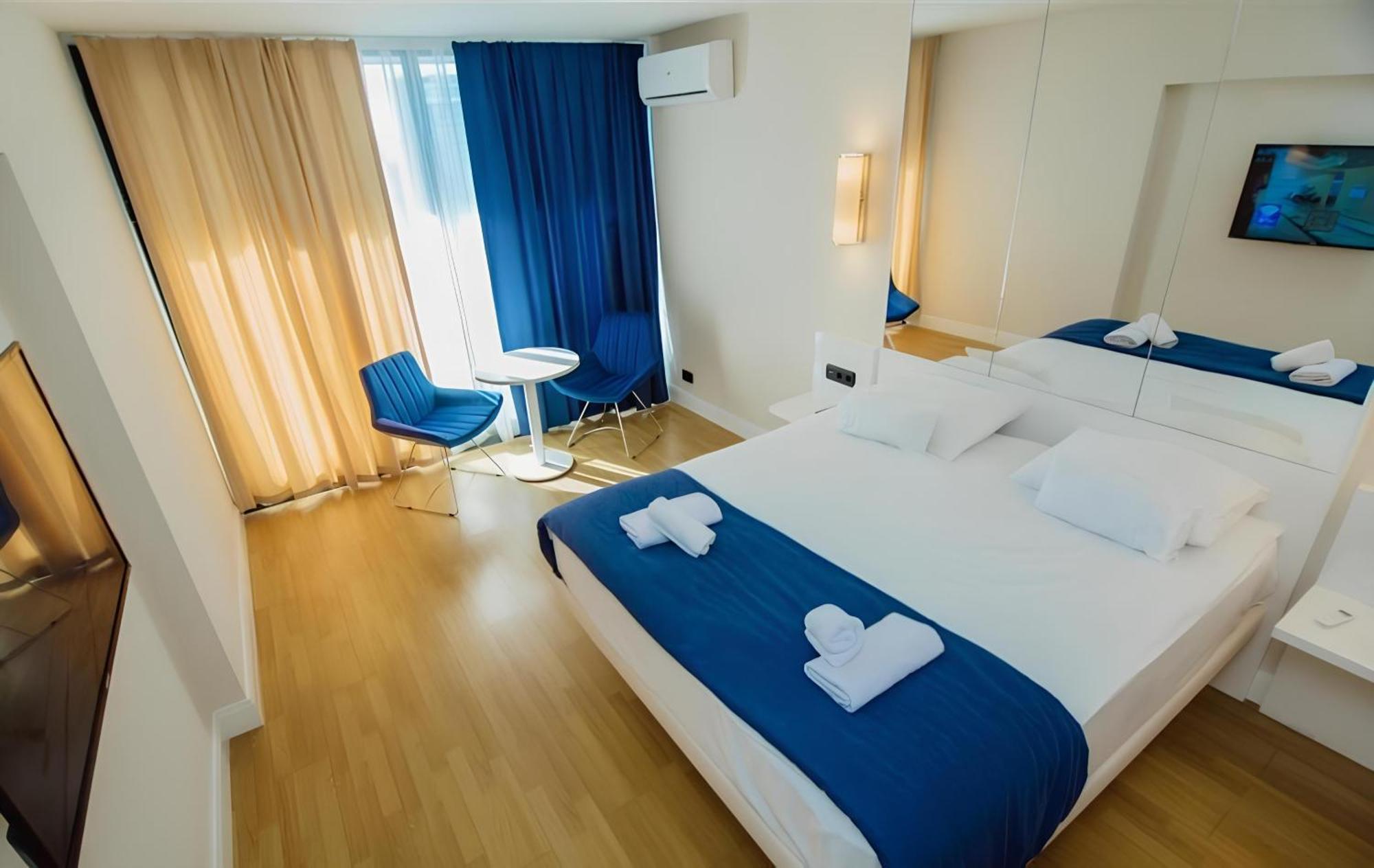Panorama Seaview Batumi Lux Orbi City Экстерьер фото